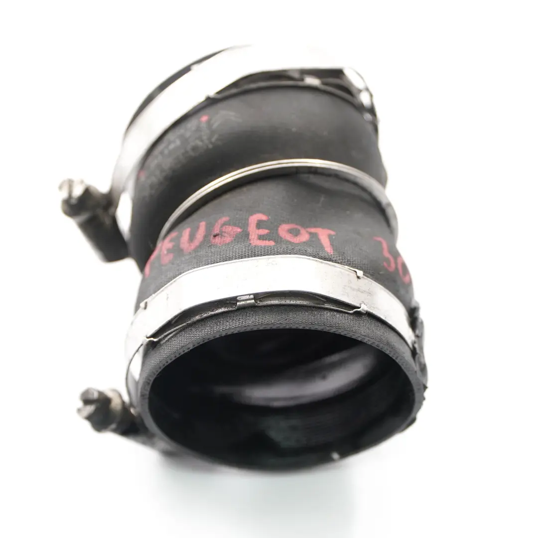Peugeot 3008 1.6 HDi Connecteur de tuyau de corps papillon Tuyau d'intercooler - SKU 9689085480 - Numéro de pièce 9689085480