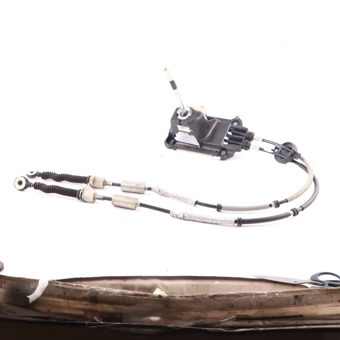 Lever BMW F40 6 Speed Manual Gearbox Shifter Linkage Mechanism to Gear with Part number 9798915 Gear Lever BMW F40 6 Speed Manual Gearbox Shifter Linkage Mechanism - SKU 9798915 - Part number 9798915