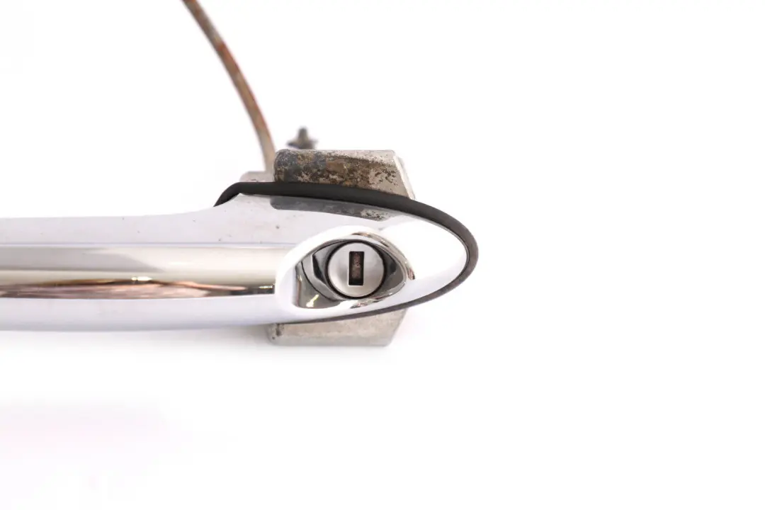 Carrier Outside Door Grab Handle Chrome Front Right O/S to Mini Cooper One R60 R61 with Part number 9800557 Mini Cooper One R60 R61 Carrier Outside Door Grab Handle Chrome Front Right O/S - SKU 9800557 - Part number 9800557