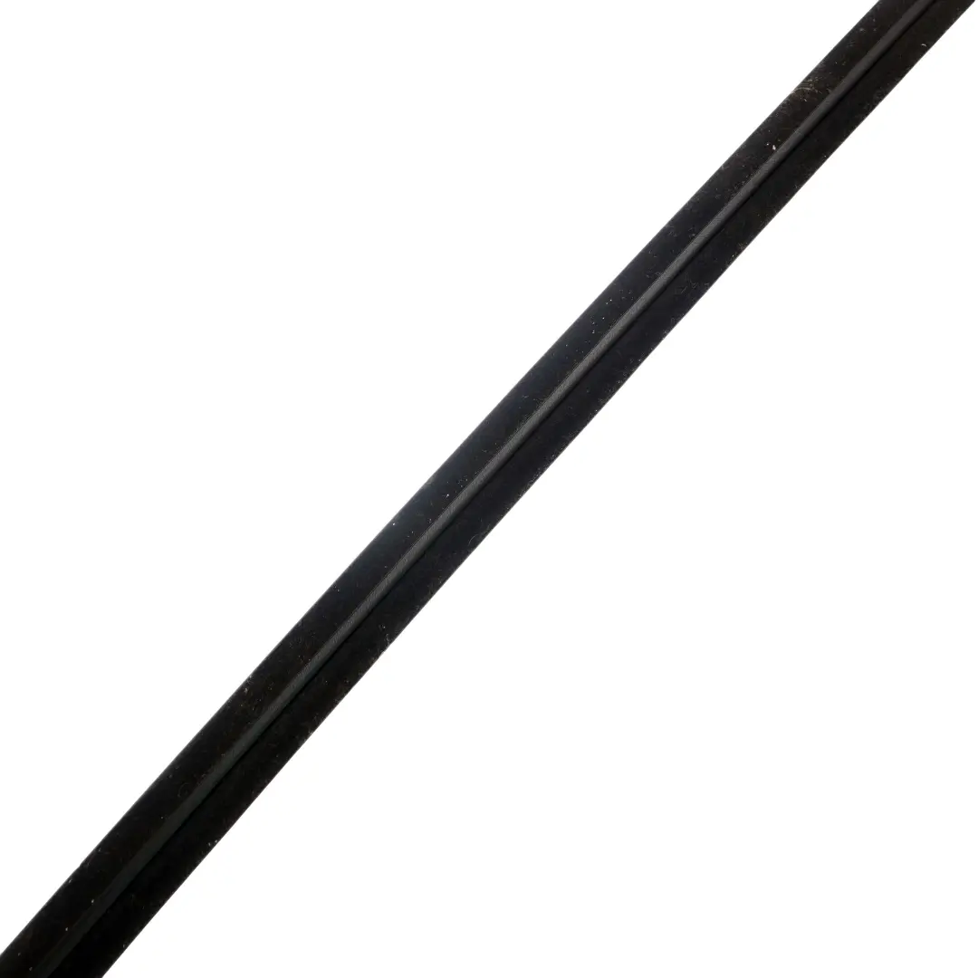 Listwa Uszczelka Szyby Drzwi Prawy Przód do MINI R60 o numerze 9800610 MINI R60 Listwa Uszczelka Szyby Drzwi Prawy Przód - SKU 9800610 - Numer Części 9800610