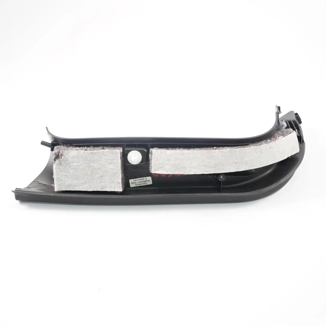 Compatriote R60 Touring Revetement Hayon Droite 5149 pour BMW à propos du numéro de pièce 9801416 BMW Compatriote R60 Touring Revetement Hayon Droite 5149 - SKU 9801416 - Numéro de pièce 9801416