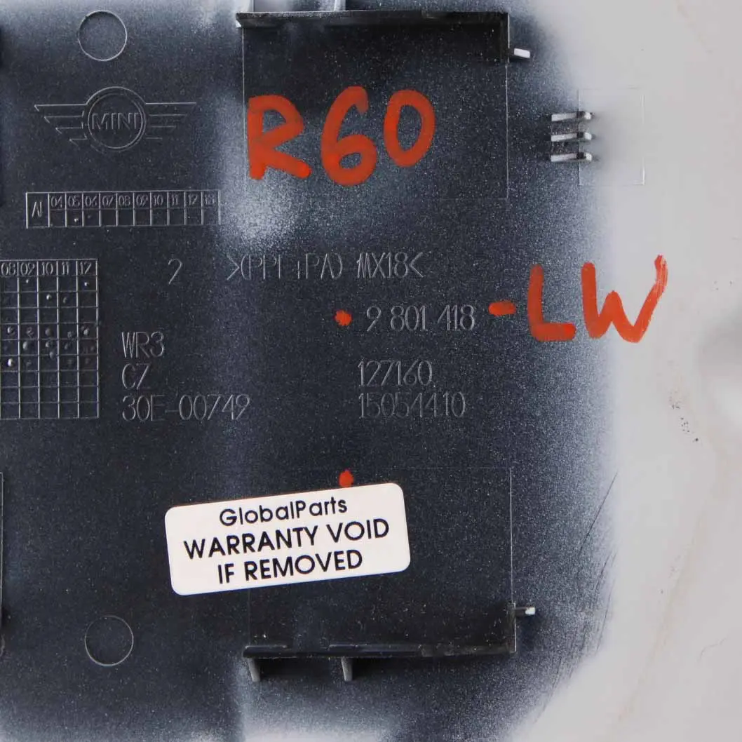 Mini R60 Klapka Wlewu Paliwa Light White B15 - SKU 9801418-LW - Numer Części 9801418