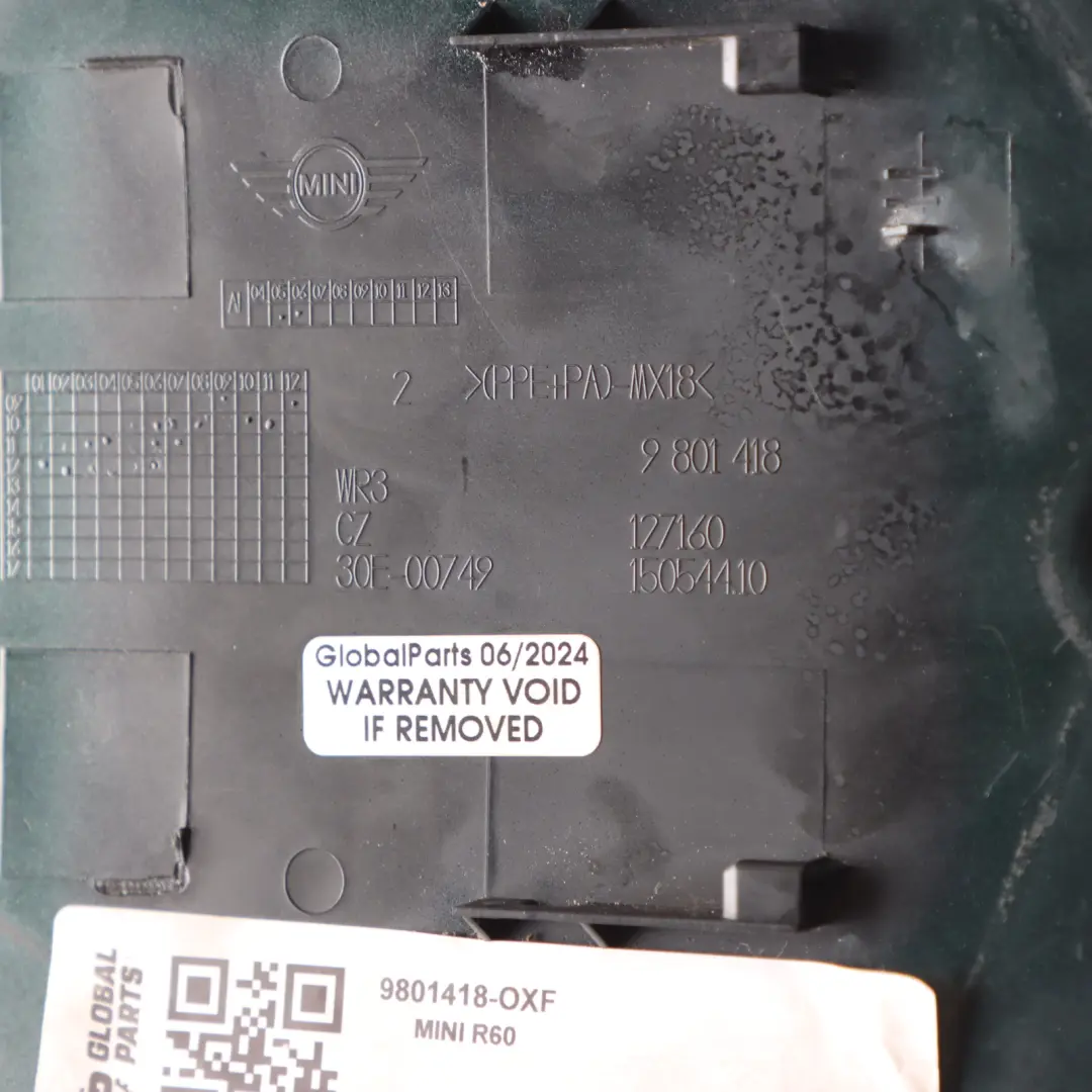Filler Fill In Flap Cover Oxfordgruen Oxford Green to Mini Countryman R60 Fuel with Part number 9801418 Mini Countryman R60 Fuel Filler Fill In Flap Cover Oxfordgruen Oxford Green - SKU 9801418-OXF - Part number 9801418
