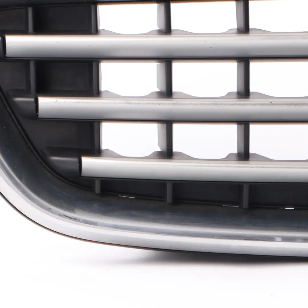 Przednia Maskownica Grill Srebrny Zderzaka do Mini R60 Countryman o numerze 9801582 Mini R60 Countryman Przednia Maskownica Grill Srebrny Zderzaka - SKU 9801582-2 - Numer Części 9801582