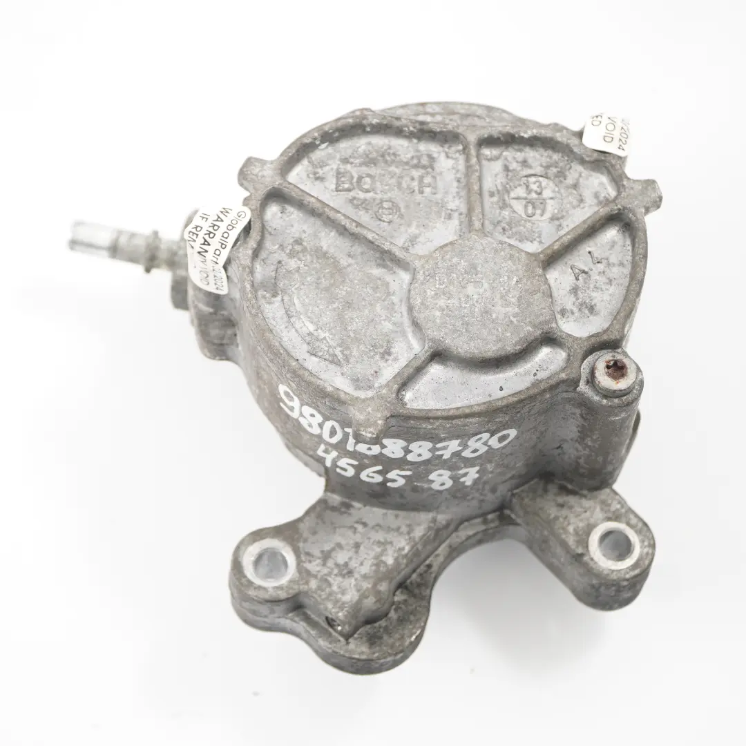 Pompa a vuoto per Peugeot Expert 2.0 HDI Diesel con numero di parte 9801888780 Peugeot Expert 2.0 HDI Diesel Pompa a vuoto - SKU 9801888780 - Numero di parte 9801888780