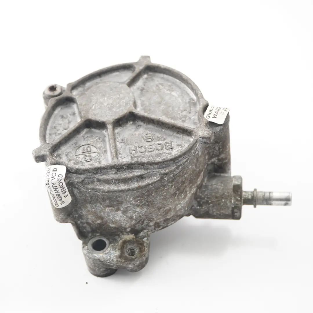 Vacuum Pump to Peugeot Expert 2.0 HDI Diesel with Part number 9801888780 Peugeot Expert 2.0 HDI Diesel Vacuum Pump - SKU 9801888780 - Part number 9801888780