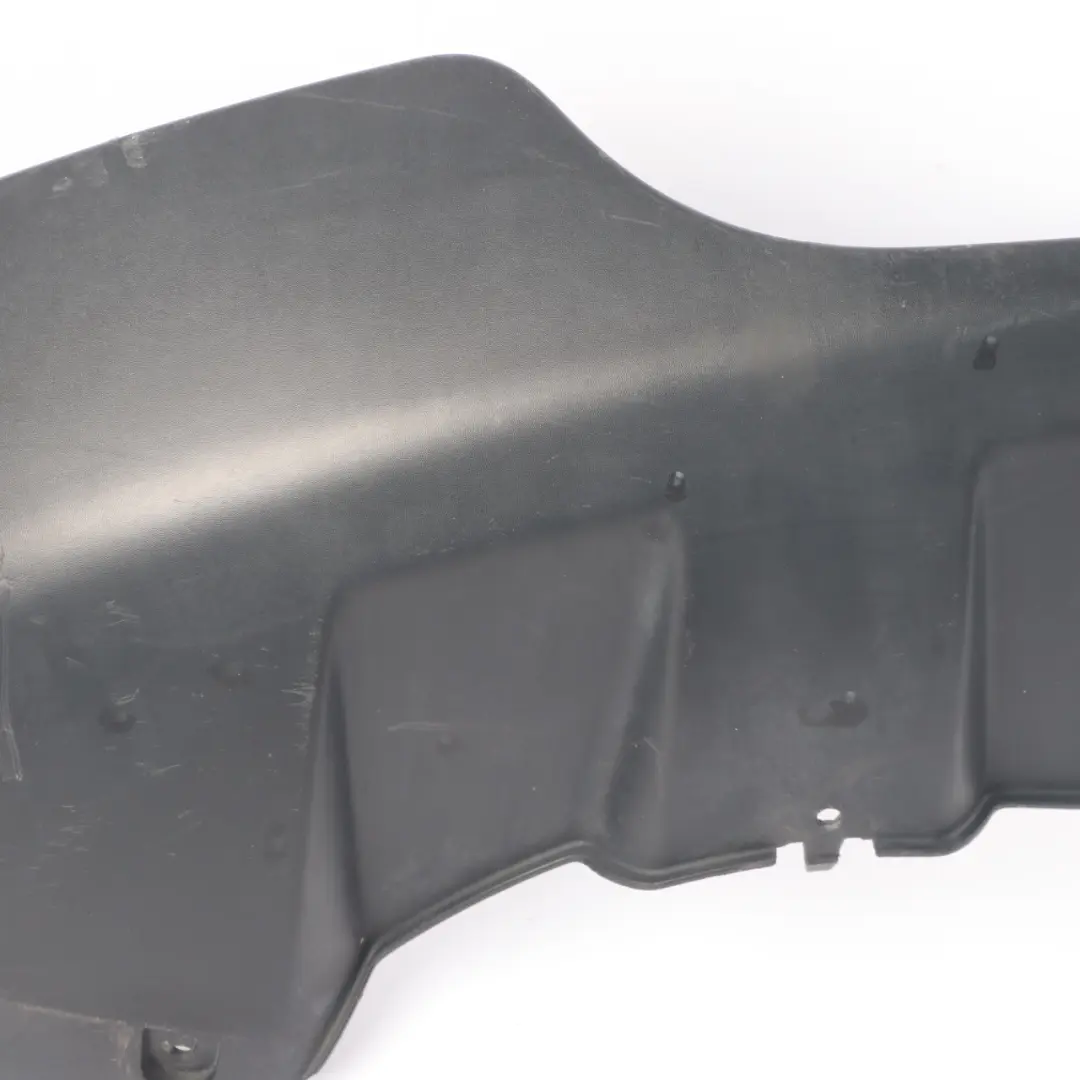 Parachoques Trasero Spoiler Inferior Difusor Central para Mini Countryman R60 con número de pieza 9801893 Mini Countryman R60 Parachoques Trasero Spoiler Inferior Difusor Central - SKU 9801893 - Número de pieza 9801893