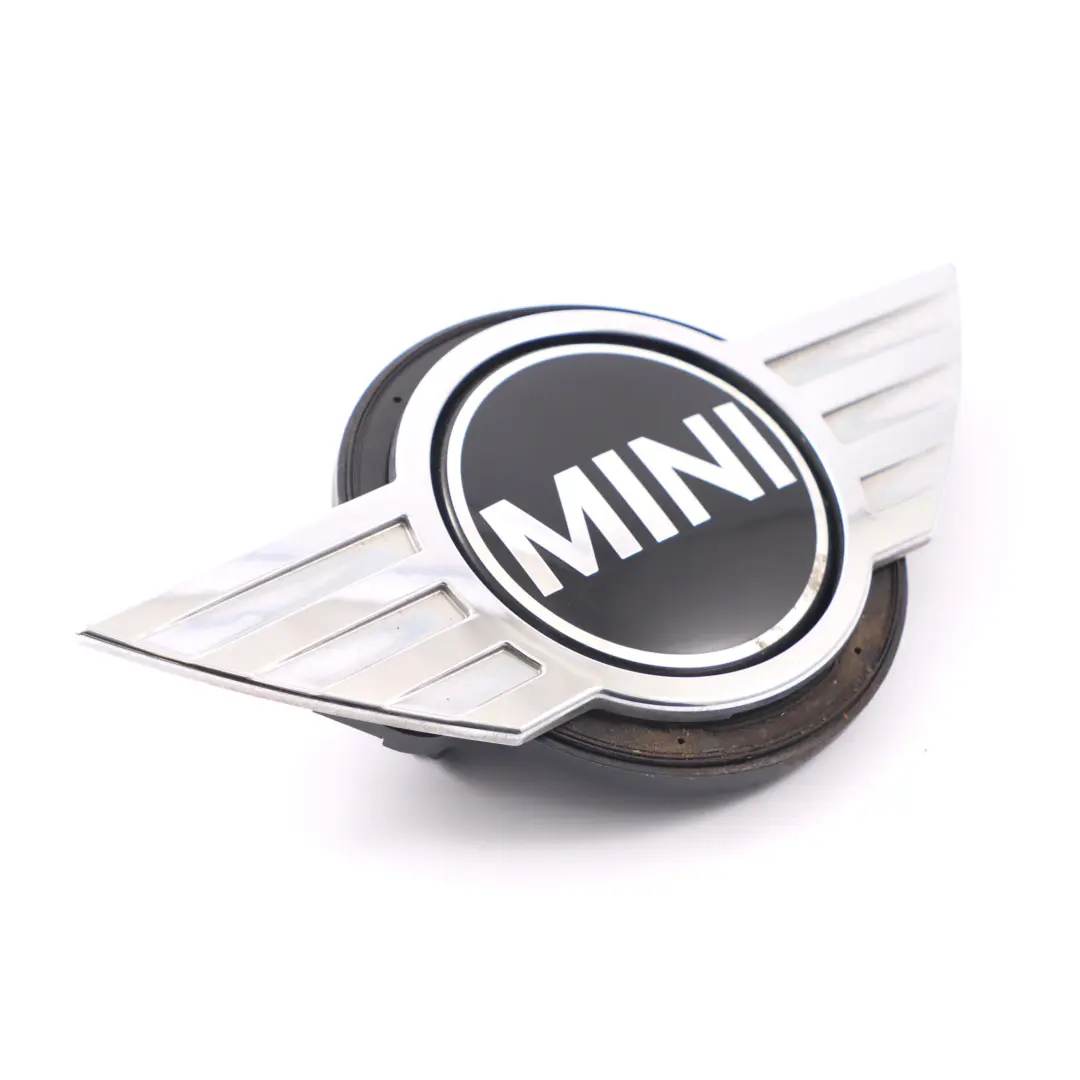 Emblemat Pokrywa Bagażnika do Mini R60 Countryman R61 o numerze 9802314 Mini R60 Countryman R61 Emblemat Pokrywa Bagażnika - SKU 9802314-5 - Numer Części 9802314