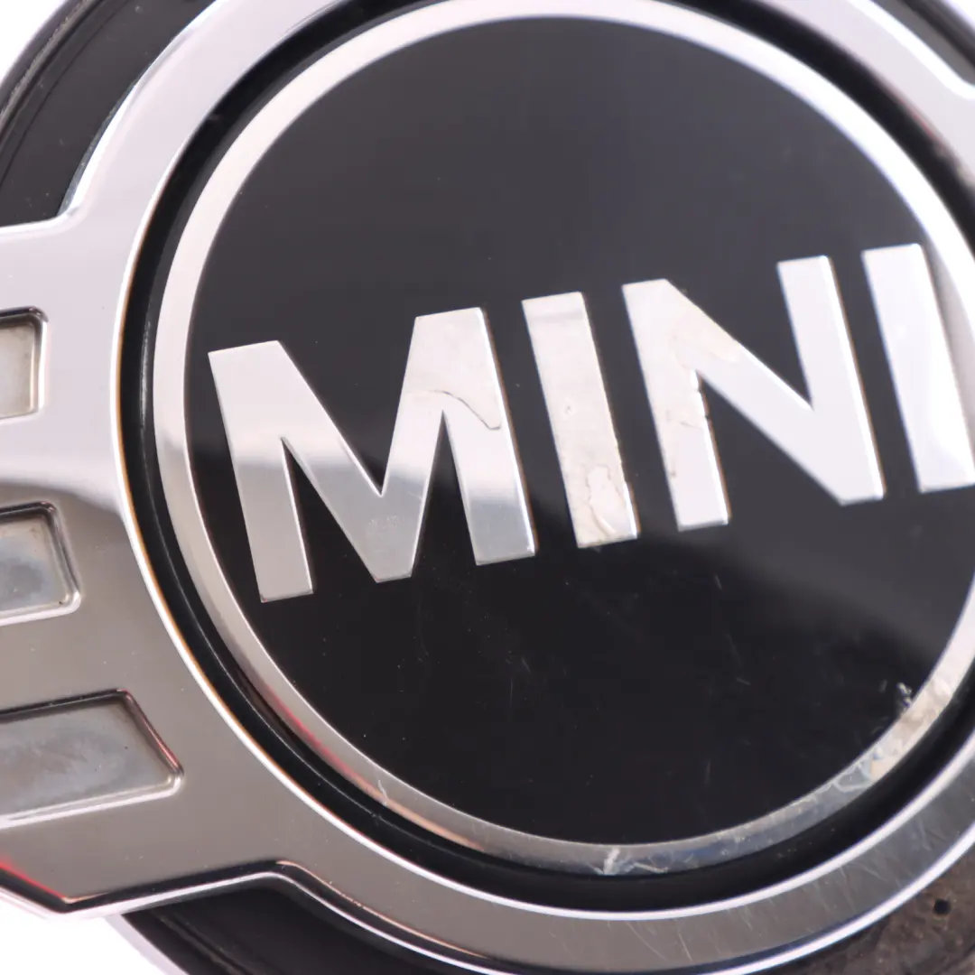 Bouton De Fixation Du Badge De Hayon pour Mini Cooper R60 R61 à propos du numéro de pièce 9802314 Mini Cooper R60 R61 Bouton De Fixation Du Badge De Hayon - SKU 9802314-8 - Numéro de pièce 9802314