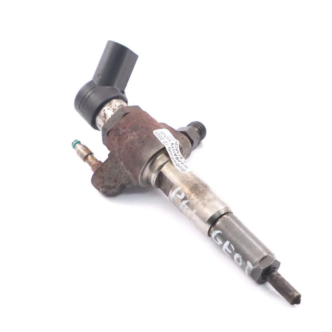 Wtryskiwacz paliwa wtrysk do Peugeot 207 208 308 3008 1.6 HDI o numerze 9802448680 Peugeot 207 208 308 3008 1.6 HDI Wtryskiwacz paliwa wtrysk - SKU 9802448680 - Numer Części 9802448680