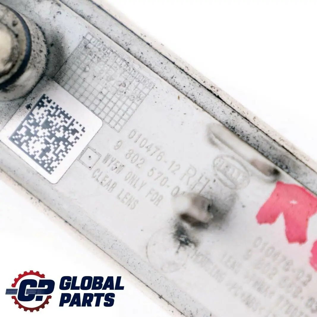 Direction Turn Indicator White Right O/S to Mini R60 R61 with Part number 9802568 Mini R60 R61 Direction Turn Indicator White Right O/S - SKU 9802568 - Part number 9802568