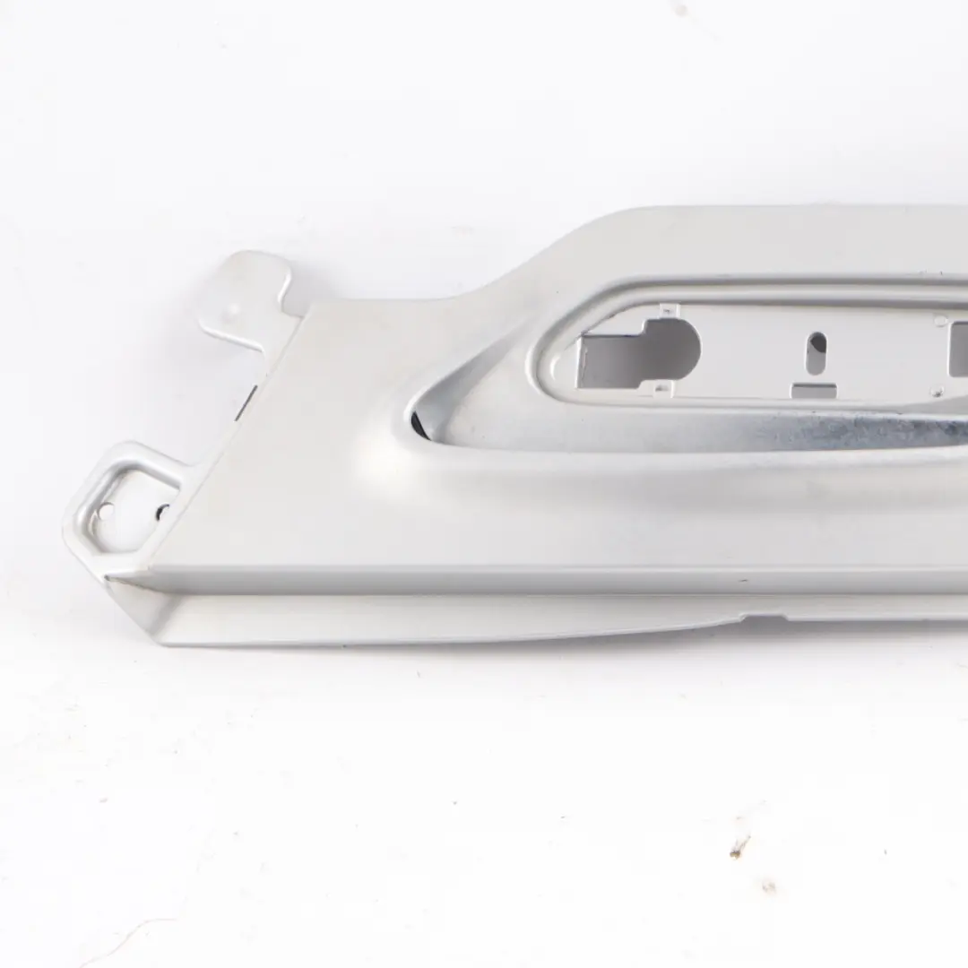 Embellecedor Intermitente Mini R60 R61 Countryman Tapa Derecha Plata 9802607 para con número de pieza 9804608 Embellecedor Intermitente Mini R60 R61 Countryman Tapa Derecha Plata 9802607 - SKU 9802607-1 - Número de pieza 9804608