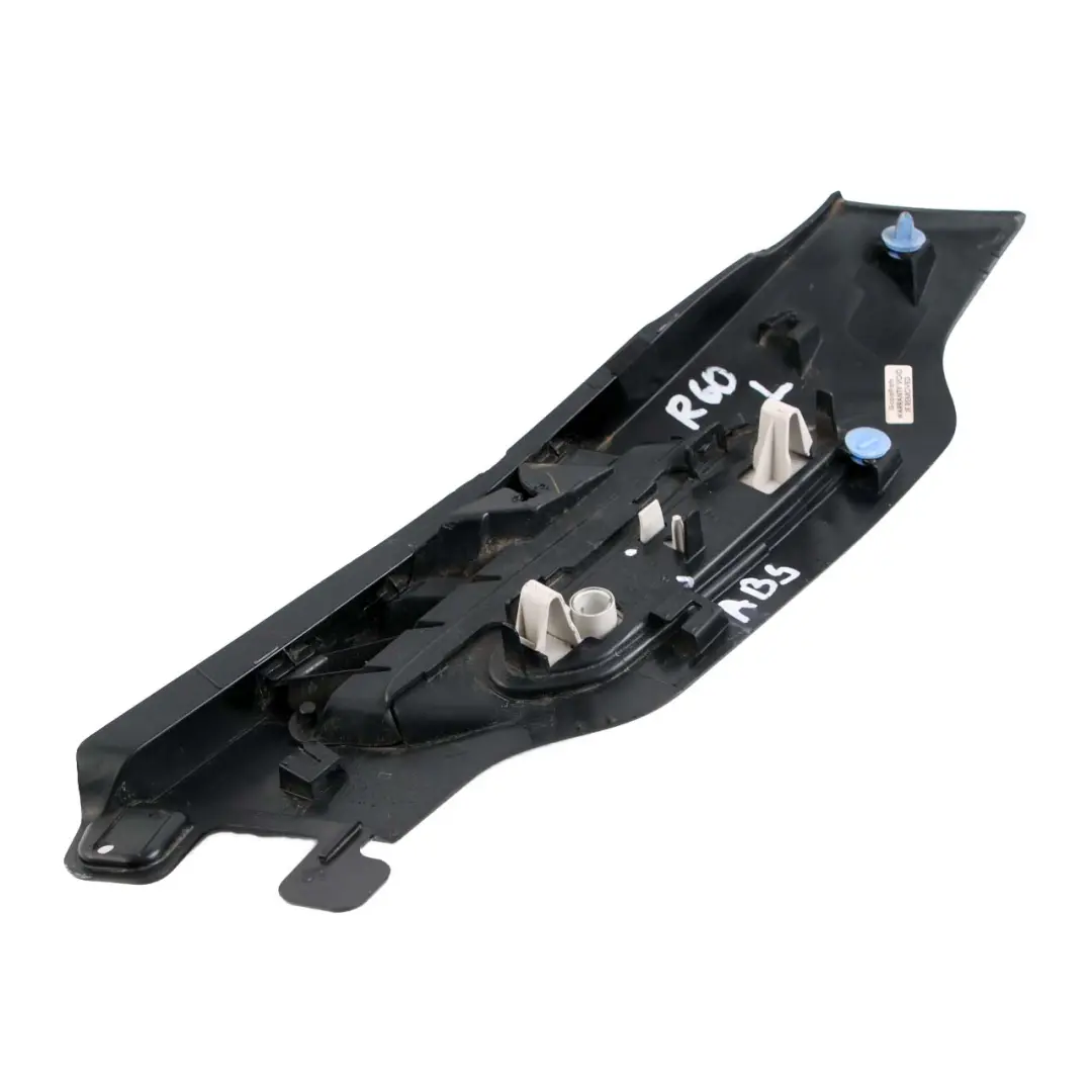 Trim Side Turn Indicator Right Absolute Black to Mini Countryman R60 R61 with Part number 9802607 Mini Countryman R60 R61 Trim Side Turn Indicator Right Absolute Black - SKU 9802607-ABS - Part number 9802607