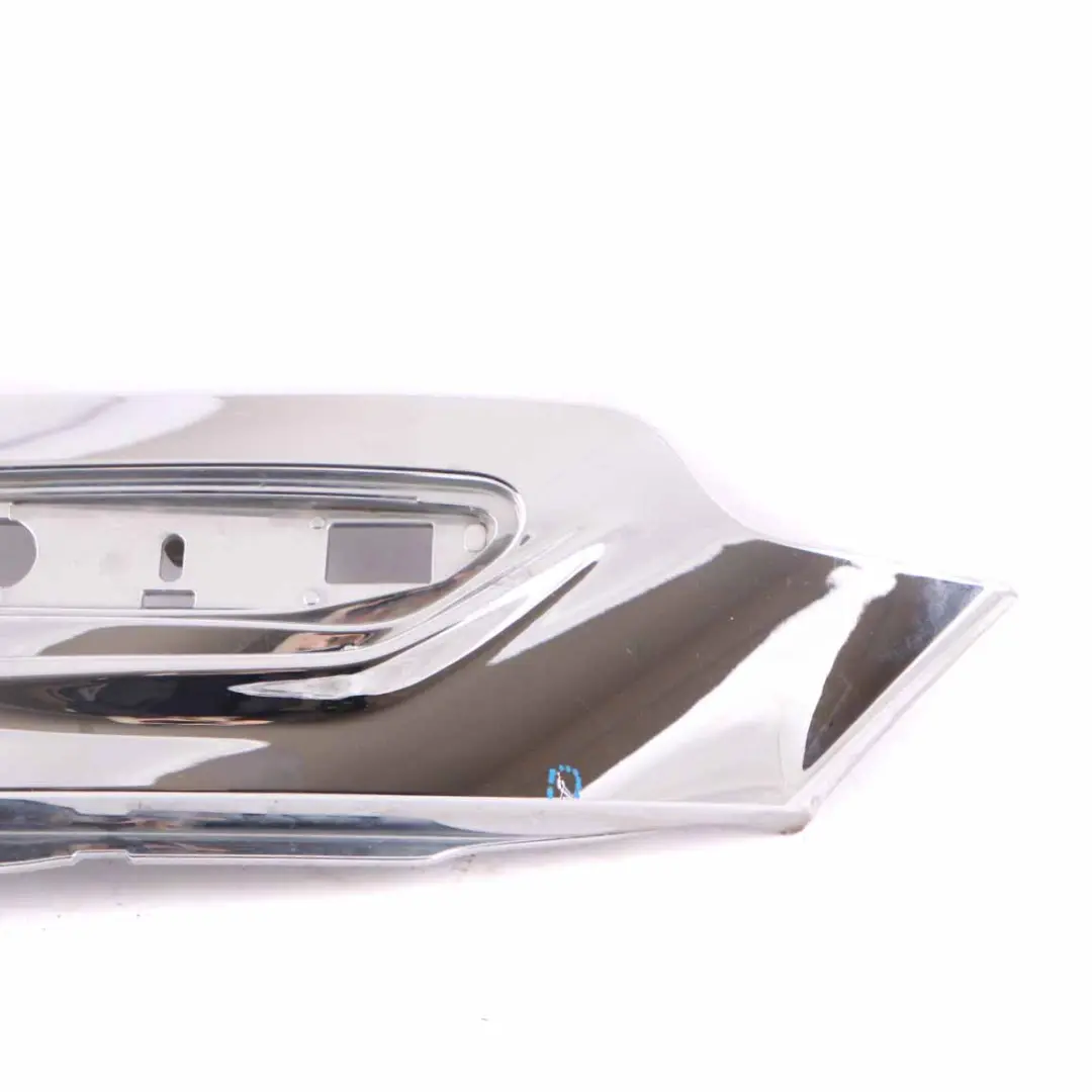 Garniture Indicateur de virage latéral droit argent pour Mini R60 R61 à propos du numéro de pièce 9802607 Mini R60 R61 Garniture Indicateur de virage latéral droit argent - SKU 9802607 - Numéro de pièce 9802607