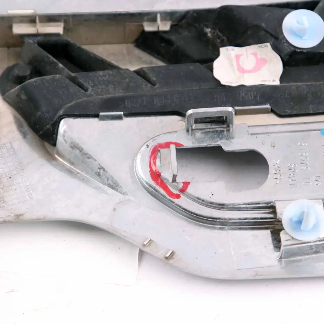 Blende Seitenblinker Rechts Silber für Mini Countryman R60 Paceman R61 mit Teilenummer 9802607 Mini Countryman R60 Paceman R61 Blende Seitenblinker Rechts Silber - SKU 9802607 - Teilenummer 9802607