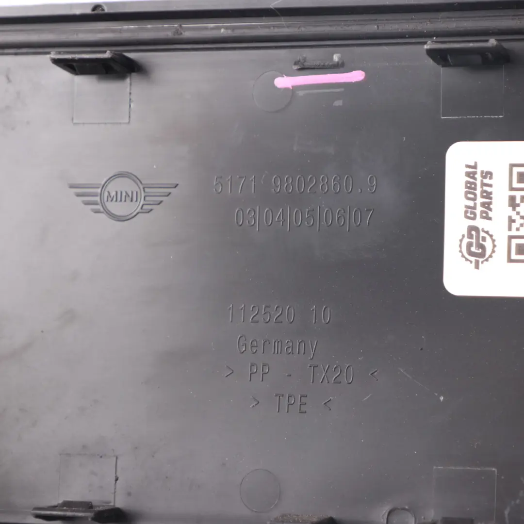 Panel Acceso Caja Batería Salpicadero para Mini Cooper Countryman R60 R61 con número de pieza 9802860 Mini Cooper Countryman R60 R61 Panel Acceso Caja Batería Salpicadero - SKU 9802860-2 - Número de pieza 9802860