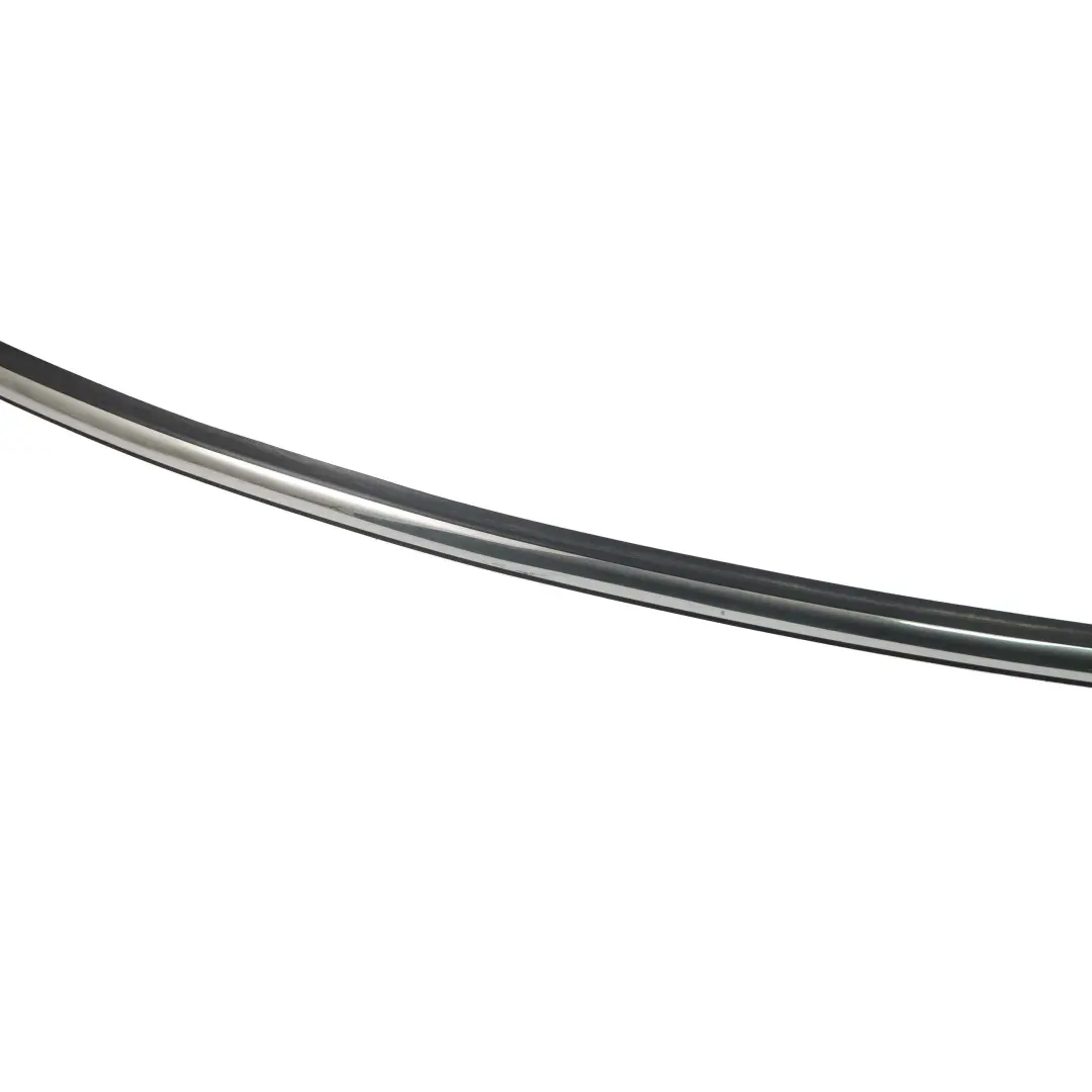 Garniture Bande Couvercle de Coffre Hayon Chrome pour Mini R60 Countryman à propos du numéro de pièce 9803780 Mini R60 Countryman Garniture Bande Couvercle de Coffre Hayon Chrome - SKU 9803780 - Numéro de pièce 9803780