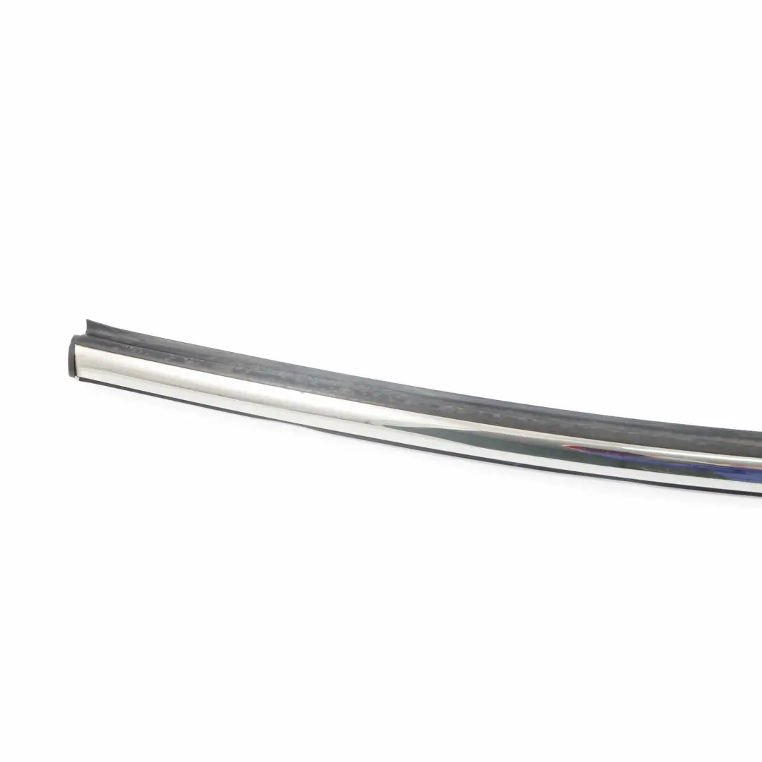 Lado Trasero Izquierdo Moldura Cromada para Mini Countryman R60 con número de pieza 9803781 Mini Countryman R60 Lado Trasero Izquierdo Moldura Cromada - SKU 9803781 - Número de pieza 9803781