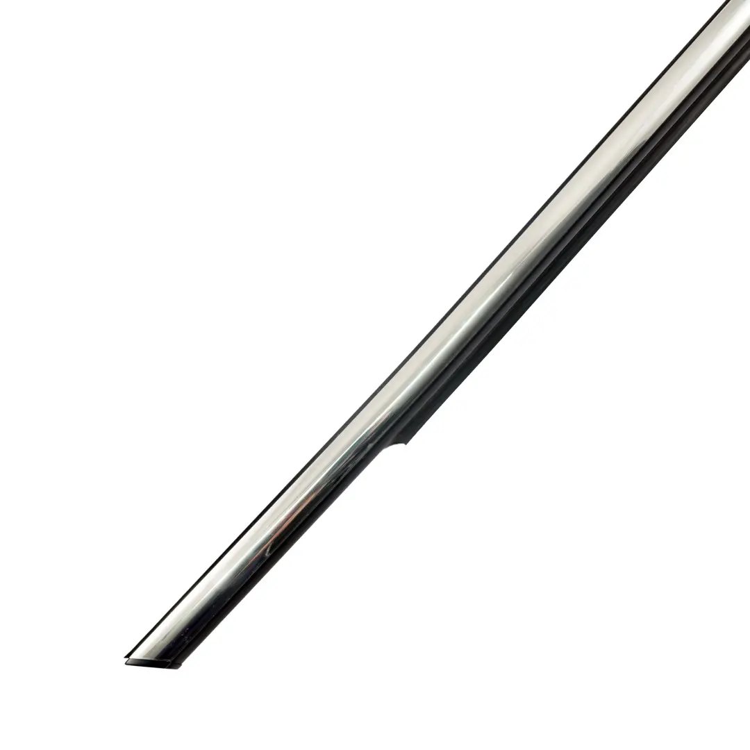 Copertura Del Canale Porta Mini R60 Striscia Esterna Anteriore Destra Cromata per con numero di parte 9803790 Copertura Del Canale Porta Mini R60 Striscia Esterna Anteriore Destra Cromata - SKU 9803790 - Numero di parte 9803790