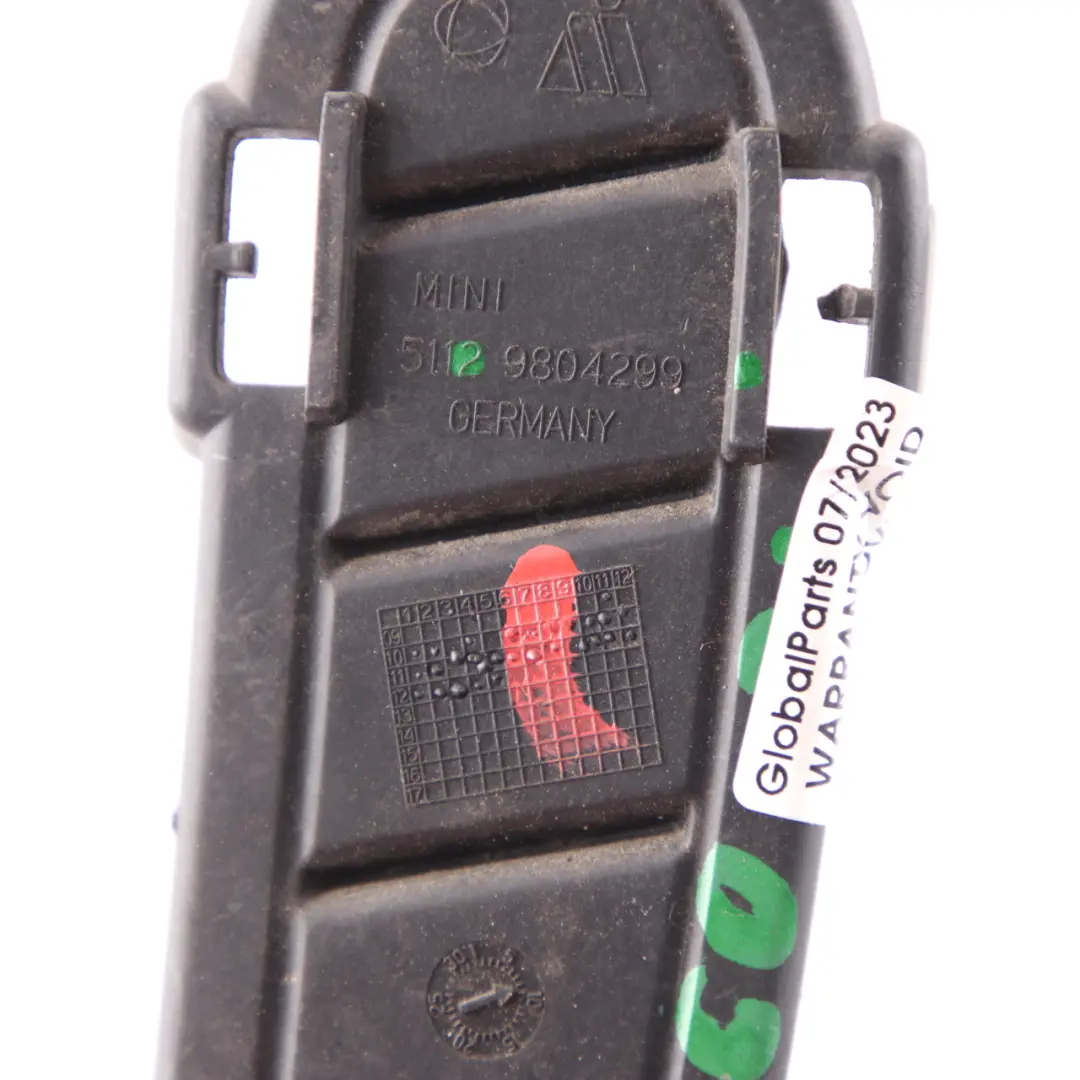 Mini Cooper S JCW R60 Parachoques trasero Rejilla Rejilla Trim Izquierda - SKU 9804299 - Número de pieza 9804299