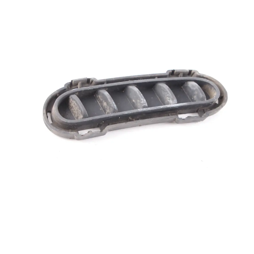 Paraurti Posteriore Cooper S Destro Griglia Pannello Trim per Mini R60 R61 con numero di parte 9804300 Mini R60 R61 Paraurti Posteriore Cooper S Destro Griglia Pannello Trim - SKU 9804300 - Numero di parte 9804300