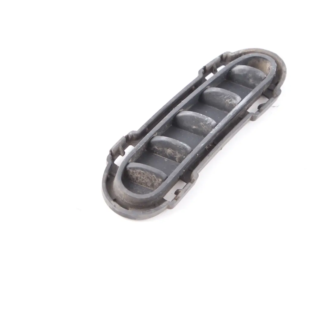 Paraurti Posteriore Cooper S Destro Griglia Pannello Trim per Mini R60 R61 con numero di parte 9804300 Mini R60 R61 Paraurti Posteriore Cooper S Destro Griglia Pannello Trim - SKU 9804300 - Numero di parte 9804300