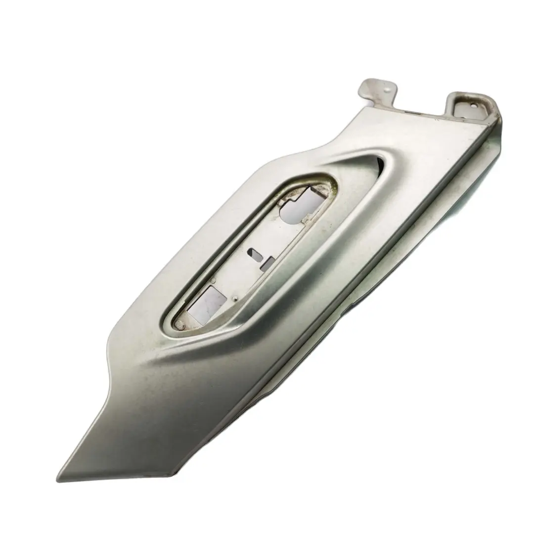 Indicador lateral cubierta moldura plateada izquierda frontal para Mini R60 R61 con número de pieza 9804607 Mini R60 R61 Indicador lateral cubierta moldura plateada izquierda frontal - SKU 9804607-1 - Número de pieza 9804607