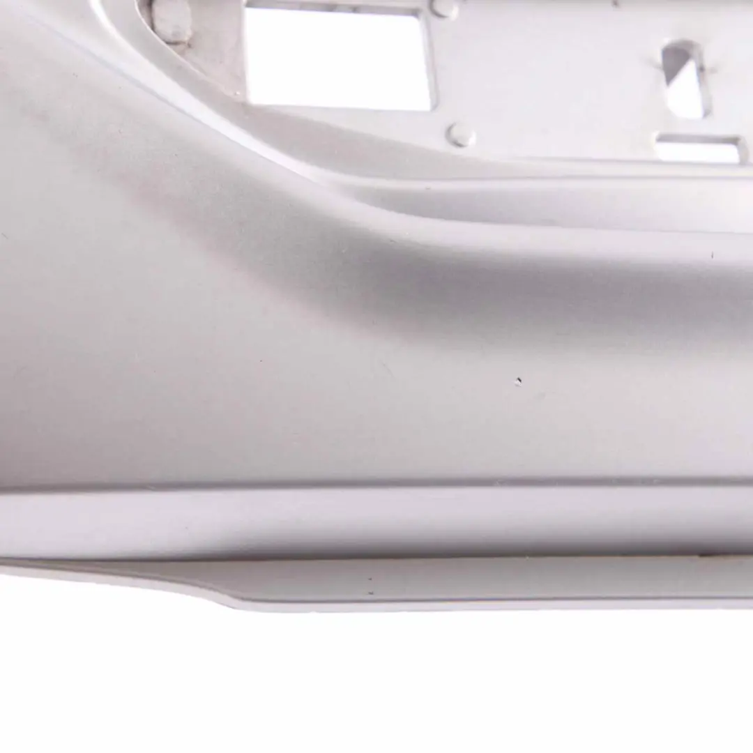 Dirección Gire Lado Indicador Carrier Trim Izquierda N / S Silber para Mini R60 R61 con número de pieza 9804607 Mini R60 R61 Dirección Gire Lado Indicador Carrier Trim Izquierda N / S Silber - SKU 9804607 - Número de pieza 9804607