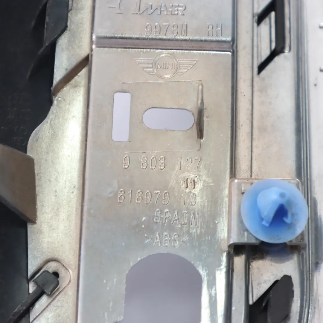 Listwa Kierunkowskaz Błotnika Prawy Chrom 9803127 do Mini Cooper R60 R61 o numerze 9804608 Mini Cooper R60 R61 Listwa Kierunkowskaz Błotnika Prawy Chrom 9803127 - SKU 9804618-1 - Numer Części 9804608