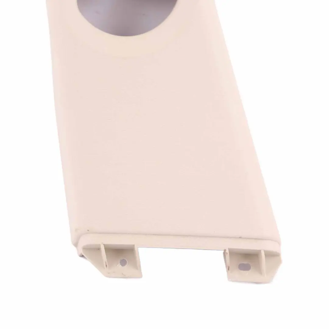 Embellecedor Columna Central Montante Superior Beige Claro Izquierda para MINI R60 con número de pieza 9804669 MINI R60 Embellecedor Columna Central Montante Superior Beige Claro Izquierda - SKU 9804669 - Número de pieza 9804669