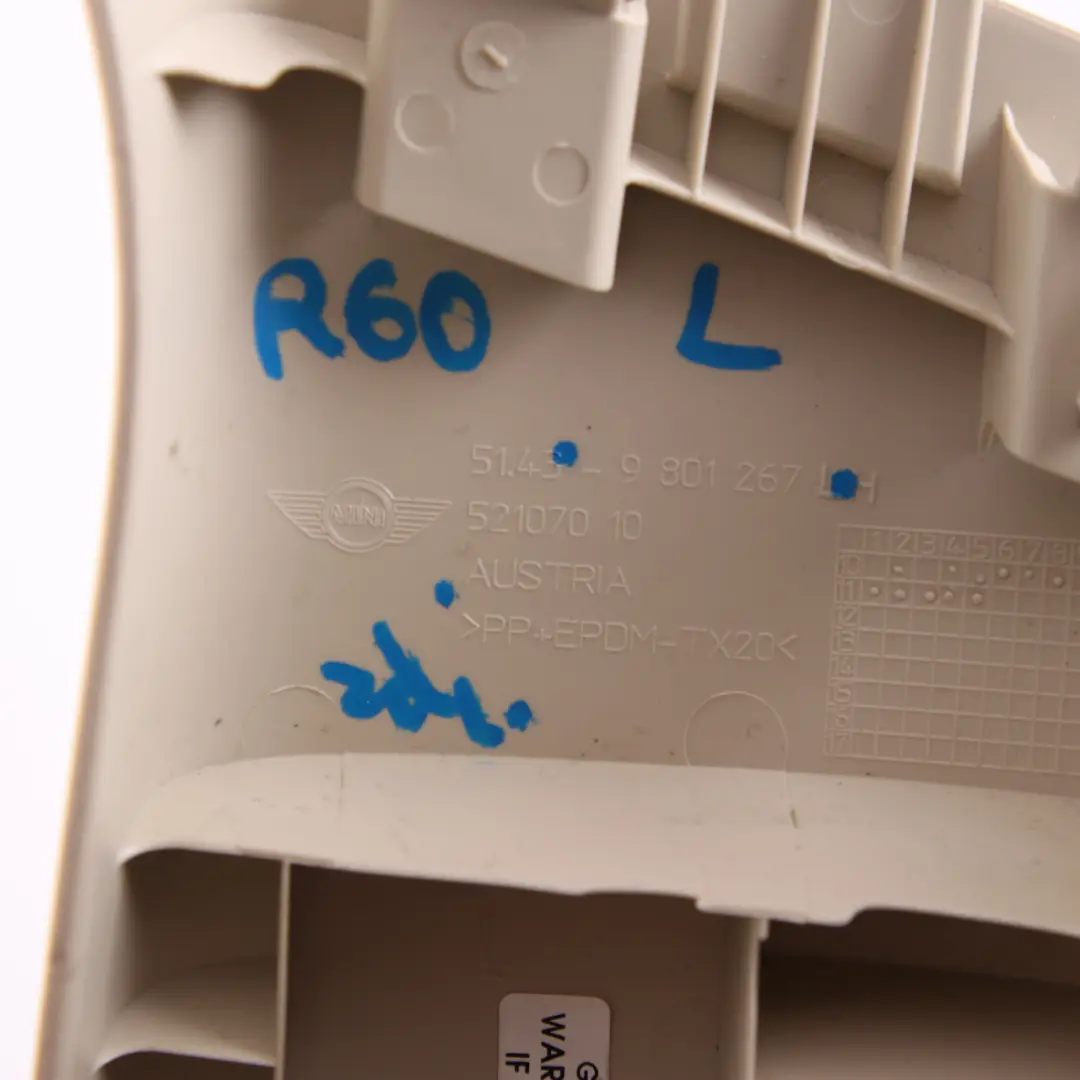 Revetement de Pilier Couverture C Gauche Haut Leger Beige pour Mini R60 à propos du numéro de pièce 9804681 Mini R60 Revetement de Pilier Couverture C Gauche Haut Leger Beige - SKU 9804681 - Numéro de pièce 9804681