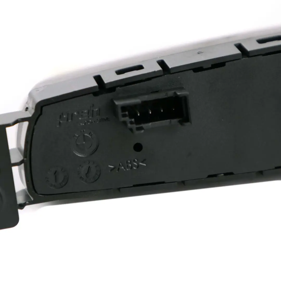 Consolle Centrale Dashboard Interruttore Nero per Mini Cooper One R60 con numero di parte 9804922 Mini Cooper One R60 Consolle Centrale Dashboard Interruttore Nero - SKU 9804922 - Numero di parte 9804922