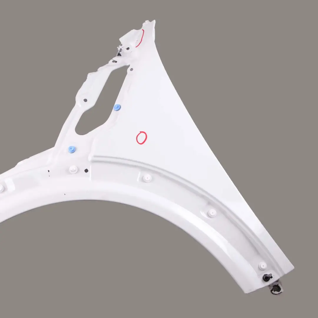 Panel Lateral Delantero Ala Izquierda Claro B15 para Mini Countryman Paceman R60 R61 con número de pieza 9805643 Mini Countryman Paceman R60 R61 Panel Lateral Delantero Ala Izquierda Claro B15 - SKU 9805643-LW2 - Número de pieza 9805643