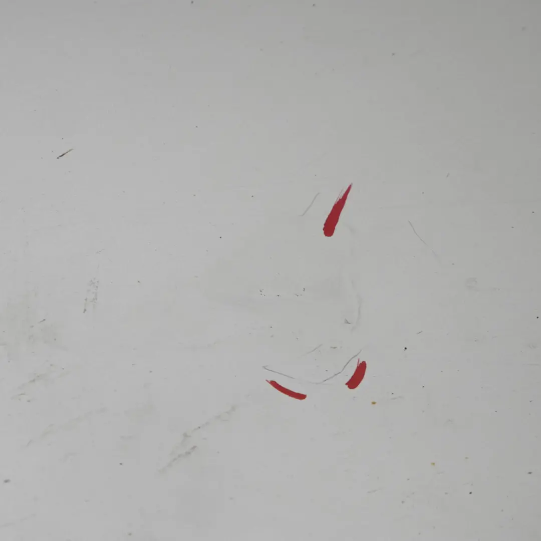 Puerta Delantera Izquierda Plata Cristal Metalizado - B12 para Mini Countryman R60 con número de pieza 9805927 Mini Countryman R60 Puerta Delantera Izquierda Plata Cristal Metalizado - B12 - SKU 9805927-CRS1 - Número de pieza 9805927