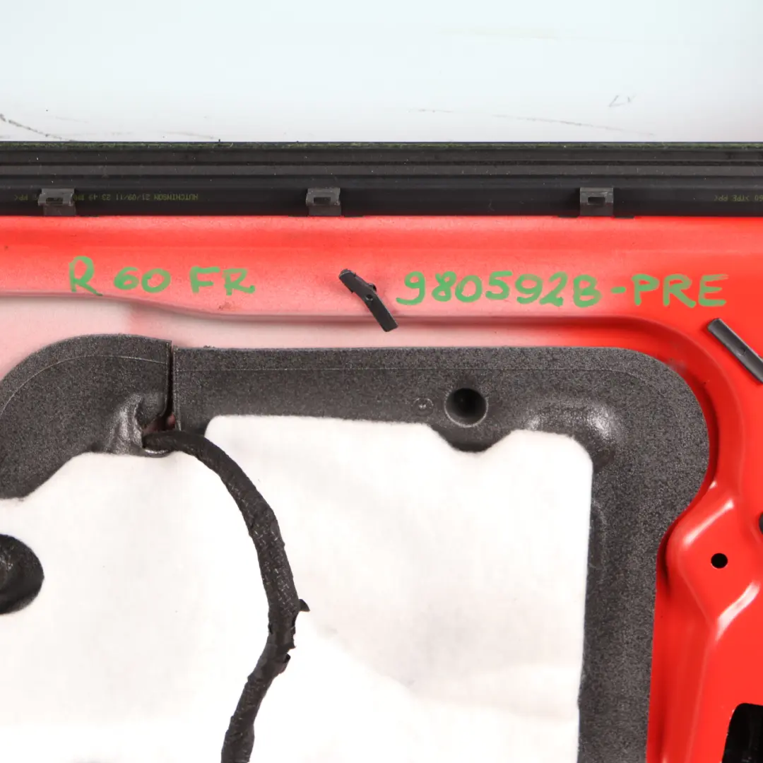 Door Front Right O/S Mini Countryman R60 Pure Red - B16 to with Part number 9805928 Door Front Right O/S Mini Countryman R60 Pure Red - B16 - SKU 9805928-PRE - Part number 9805928