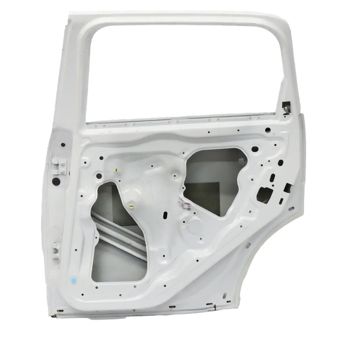 Puerta Trasera Derecha Light White - B15 para Mini Countryman R60 con número de pieza 9805930 Mini Countryman R60 Puerta Trasera Derecha Light White - B15 - SKU 9805930-LW - Número de pieza 9805930
