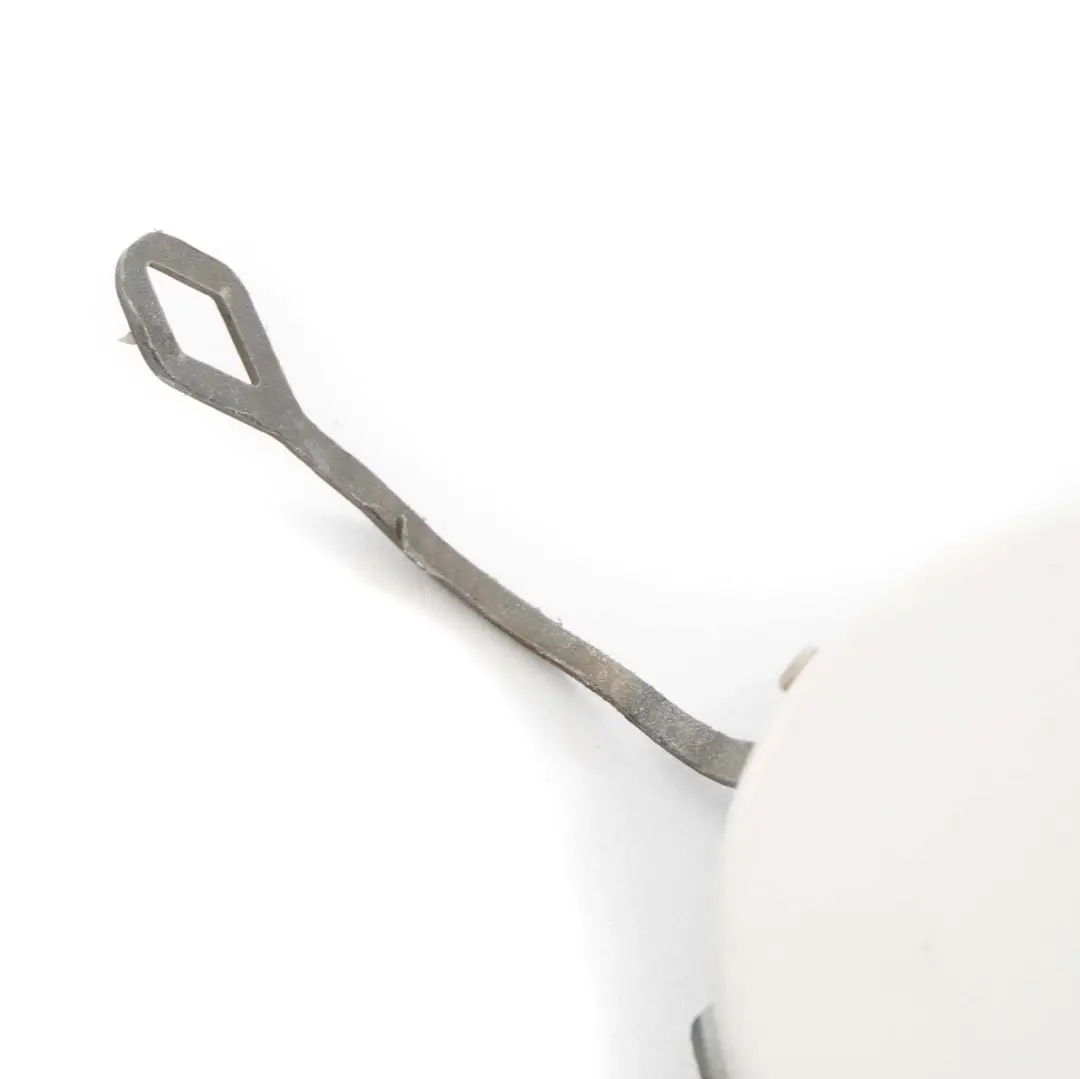 Flap Towing Eye Front Bumper Light White to Mini Countryman Paceman R60 R61 Cover with Part number 9806061 Mini Countryman Paceman R60 R61 Cover Flap Towing Eye Front Bumper Light White - SKU 9806061-LW - Part number 9806061