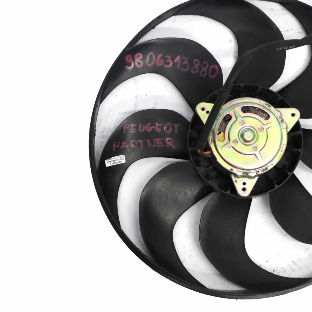 Peugeot Partner 3 Chemise ventilateur radiateur refroidissement - SKU 9806313880 - Numéro de pièce 9806313880
