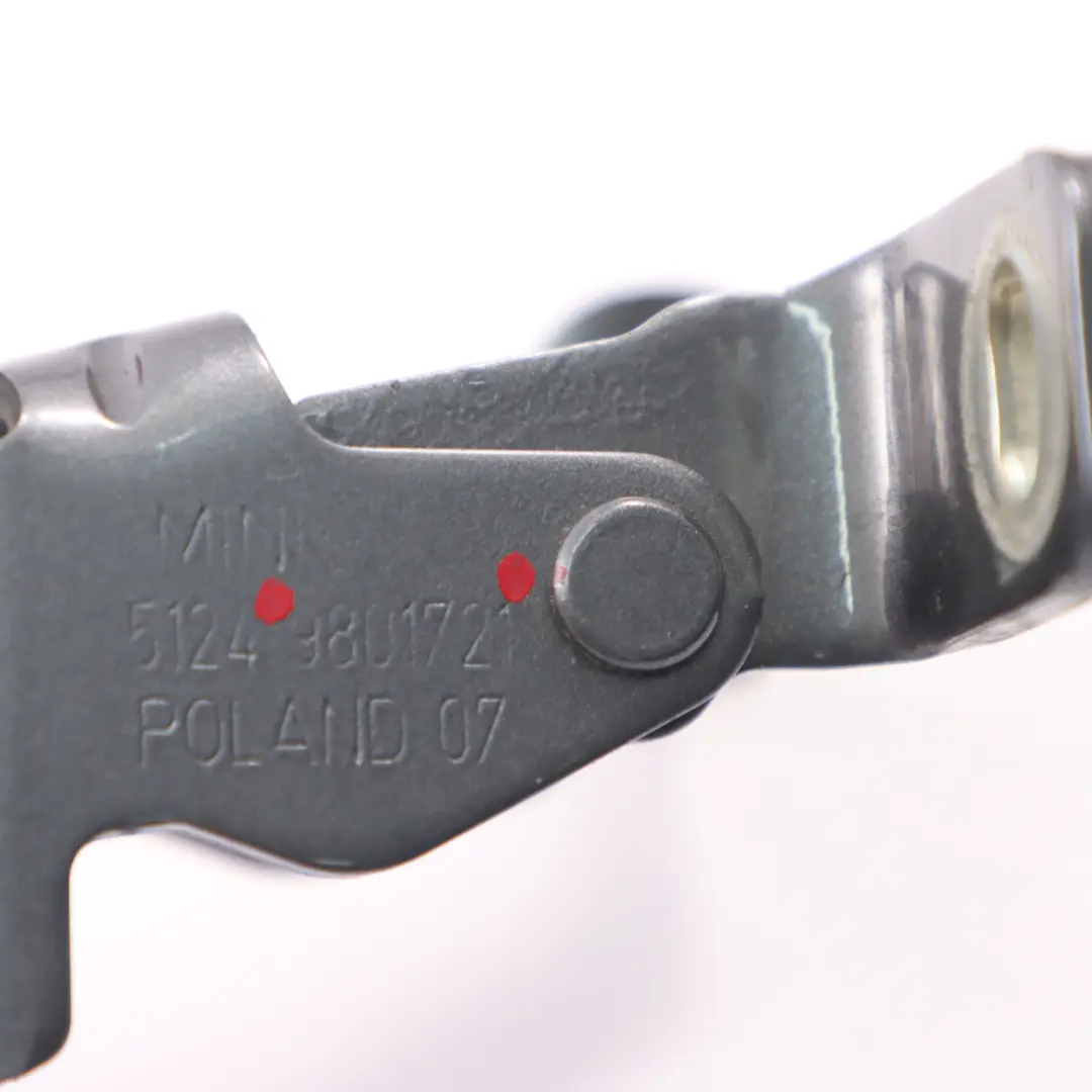 Zawias Klapy Bagażnika Lewy Tył Earl Grey Metallic - C2F 9801721 do Mini R60 o numerze 9806460 Mini R60 Zawias Klapy Bagażnika Lewy Tył Earl Grey Metallic - C2F 9801721 - SKU 9806460-EGR - Numer Części 9806460