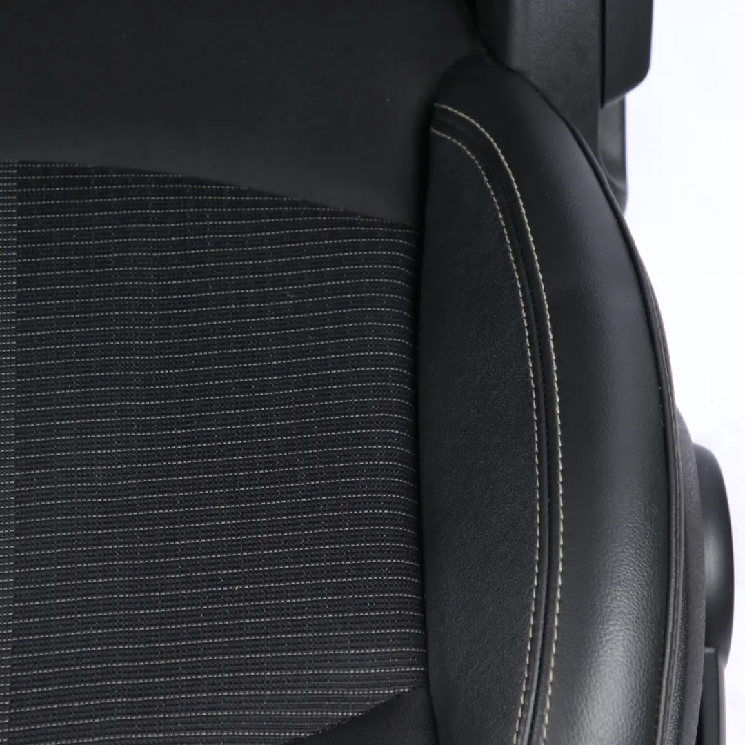  Seats Mini R60 Countryman Sport Heated Cloth/ Leather Seat Light Tobacco - SKU 9806589 - Part number 9806589