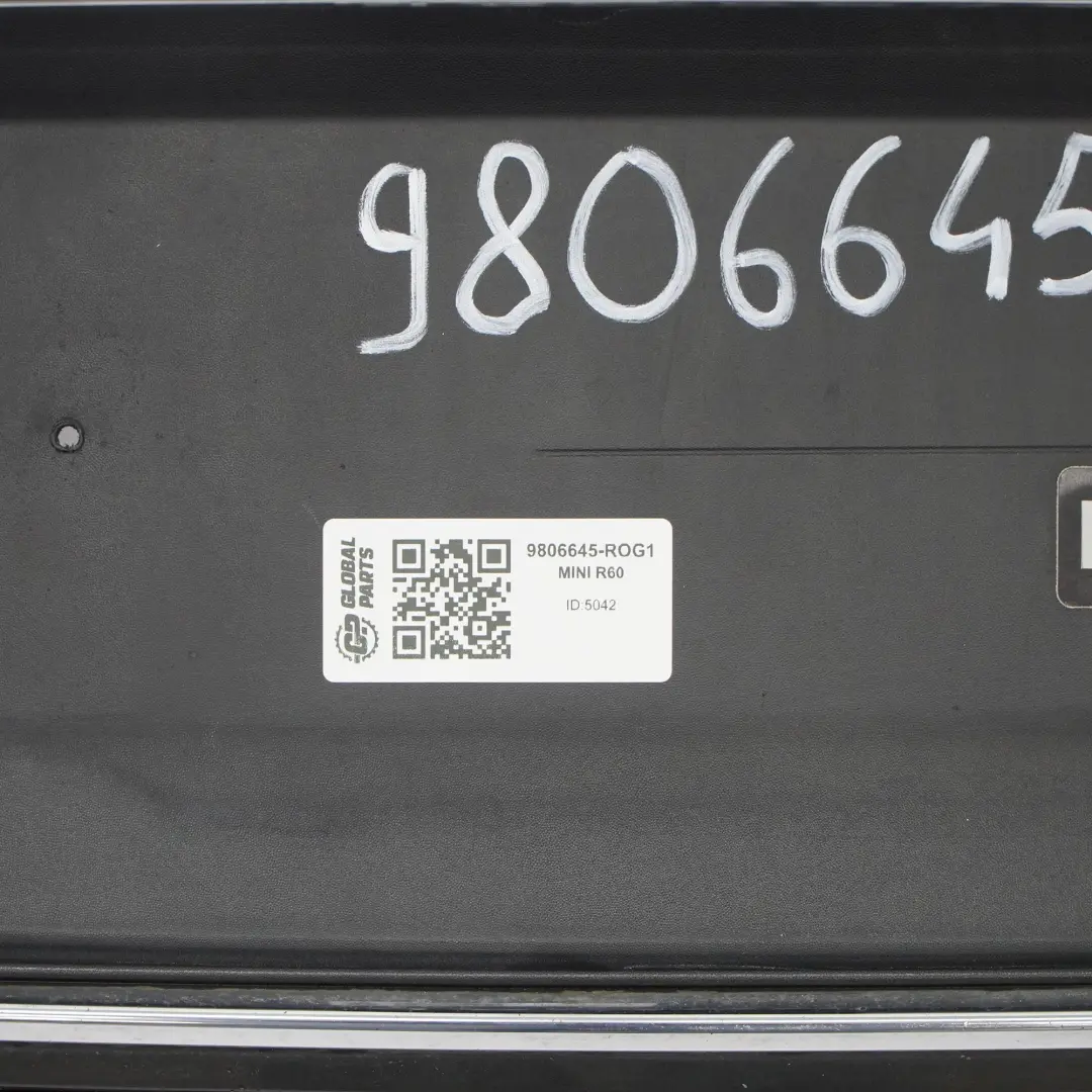Panel Parachoques trasero PDC Gris real metalizado - A48 para Mini Countryman R60 con número de pieza 9806645 Mini Countryman R60 Panel Parachoques trasero PDC Gris real metalizado - A48 - SKU 9806645-ROG1 - Número de pieza 9806645