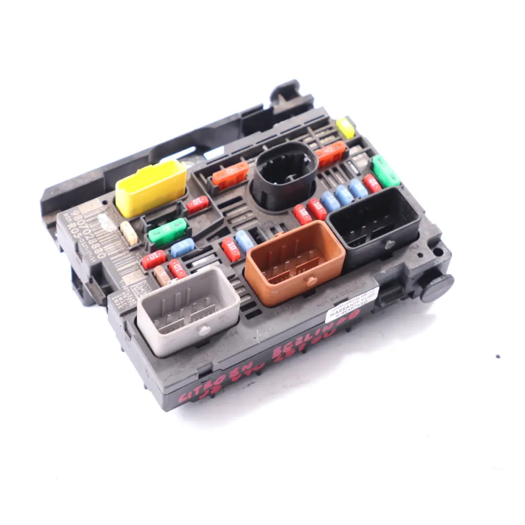 Fuse Box Citroen Berlingo Peugeot Partner BSM Module Control Unit 9807028880 to with Part number 9807028750 Fuse Box Citroen Berlingo Peugeot Partner BSM Module Control Unit 9807028880 - SKU 9807028750 - Part number 9807028750