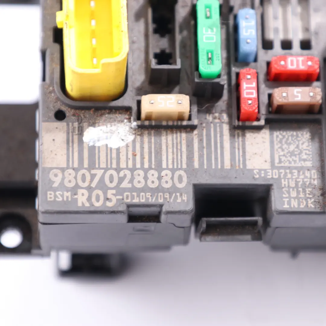  Citroen Berlingo Skrzynka Bezpieczników - SKU 9807028750 - Numer Części 9807028750
