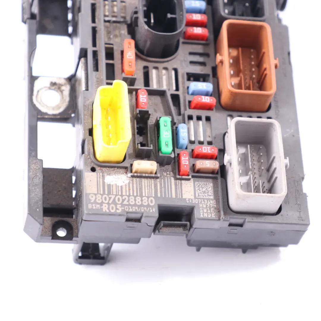  Boîte fusibles Citroën Berlingo Peugeot Partner BSM Module Unit 9807028880 - SKU 9807028750 - Numéro de pièce 9807028750