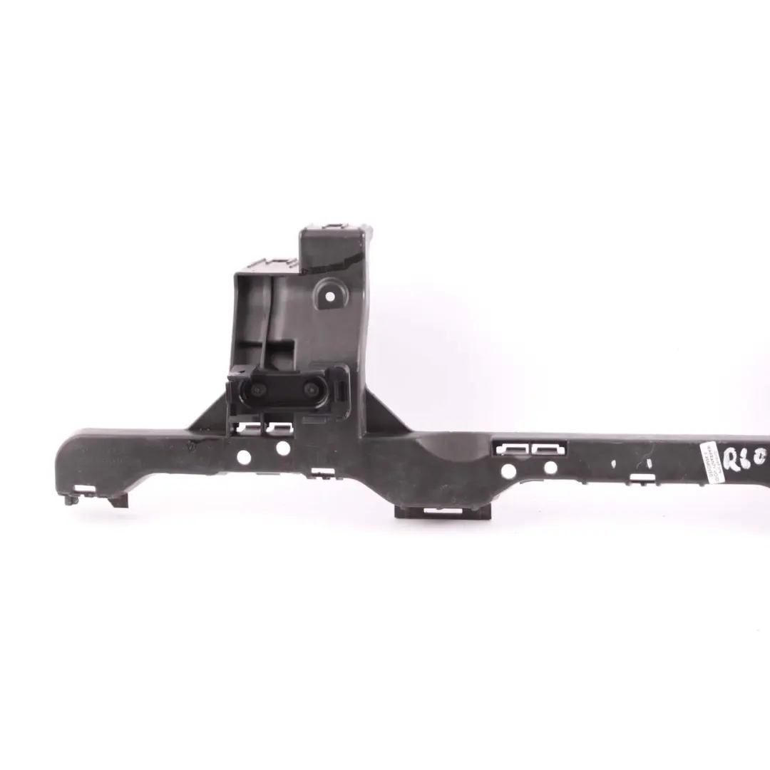 Bumper Guide Mini Countryman Paceman R60 R61 Centre Mount Trim to Rear with Part number 9807143 Rear Bumper Guide Mini Countryman Paceman R60 R61 Centre Mount Trim - SKU 9807143 - Part number 9807143