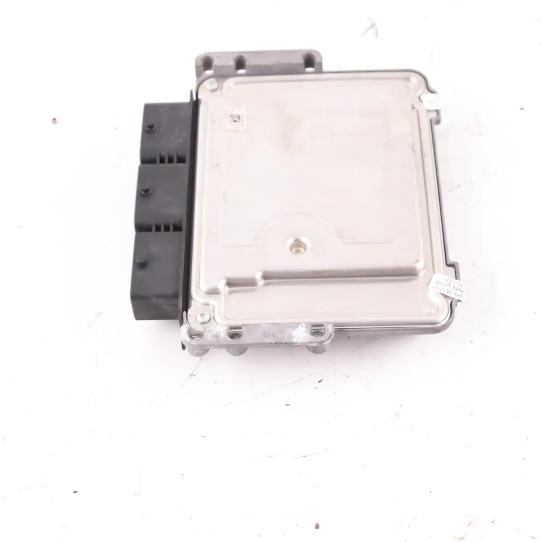  Citroen Dispatch Jumpy III 9HM DV6UC 1.6 Diesel Engine Module ECU - SKU 9807885980 - Part number 9807885980