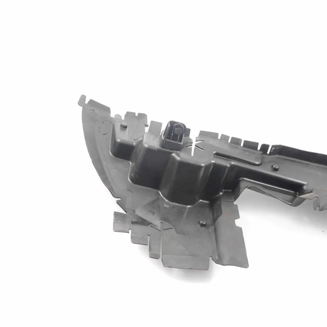 Conduit d'air Berlingo Toyota Proace Garniture avant droite radiateur pour à propos du numéro de pièce 9808276880 Conduit d'air Berlingo Toyota Proace Garniture avant droite radiateur - SKU 9808276880 - Numéro de pièce 9808276880