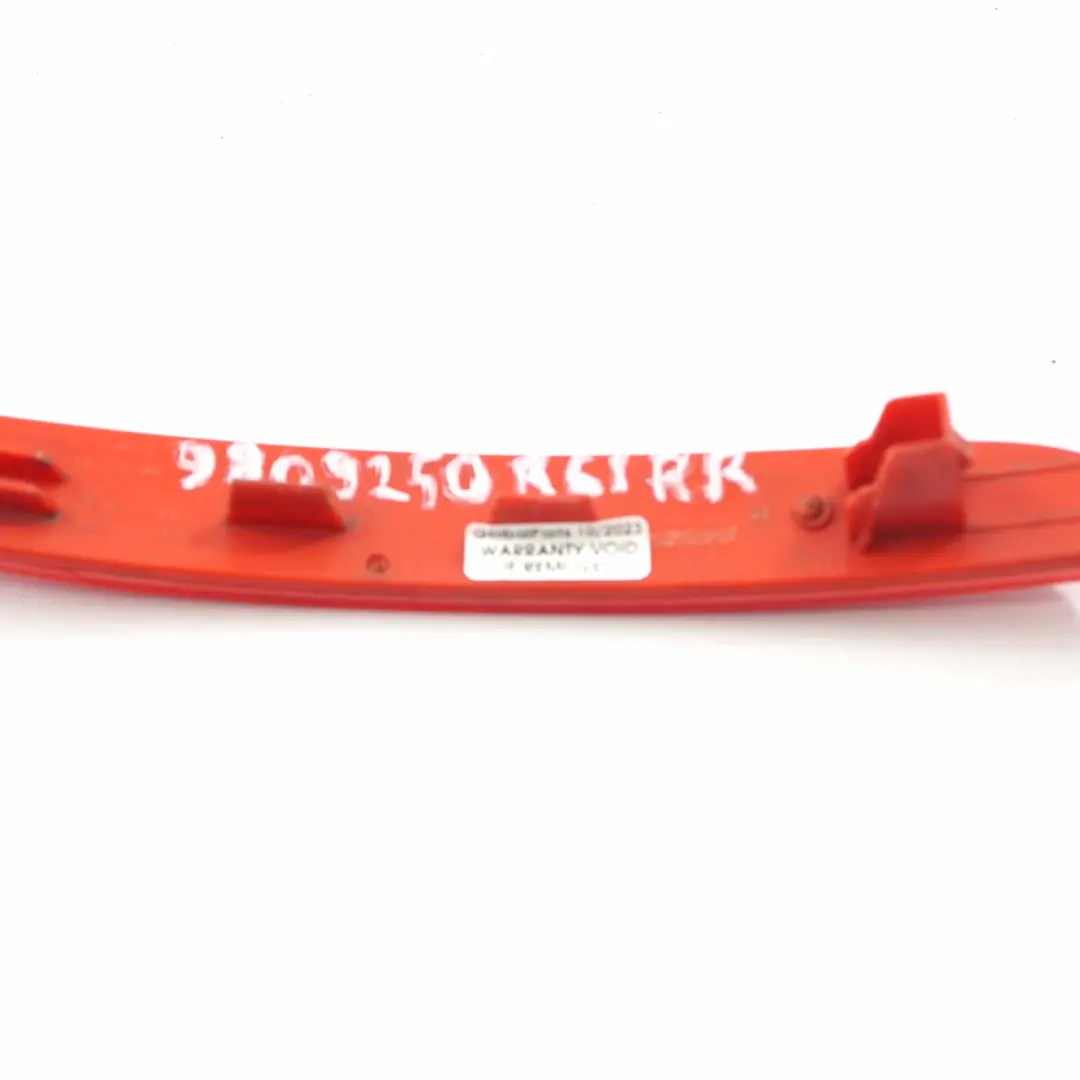 Réflecteur arrière du pare-chocs droite pour Mini Paceman R61 à propos du numéro de pièce 9809250 Mini Paceman R61 Réflecteur arrière du pare-chocs droite - SKU 9809250 - Numéro de pièce 9809250