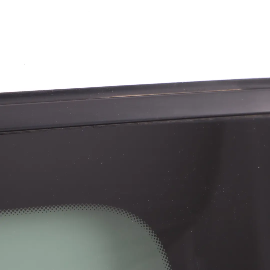  Cristal Mini R61 Paceman Trasero Derecho Lado Cuarto Fijo Tintado - SKU 9809430 - Número de pieza 9809430