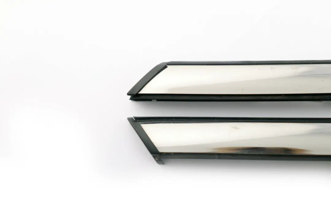 Front Set Moulding Panel Trim Strip Chrome N/O/S to Mini Clubman R60 with Part number 9810477 Mini Clubman R60 Front Set Moulding Panel Trim Strip Chrome N/O/S - SKU 9810477 - Part number 9810477